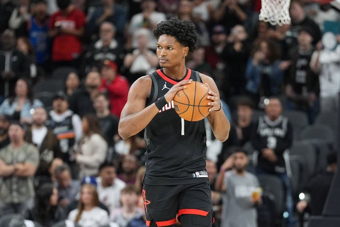 杜兰特创队史纪录助火箭客场力克灰熊