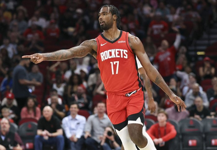 杜兰特创队史纪录助火箭客场力克灰熊