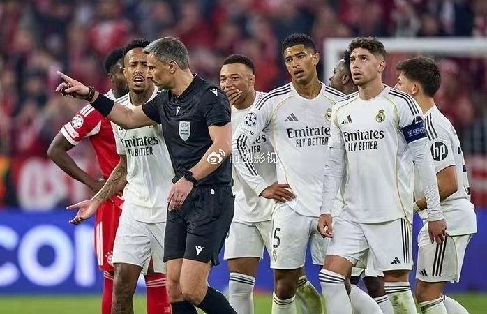 皇马欧冠出局维尼修斯贝林厄姆场边冲突引爆舆