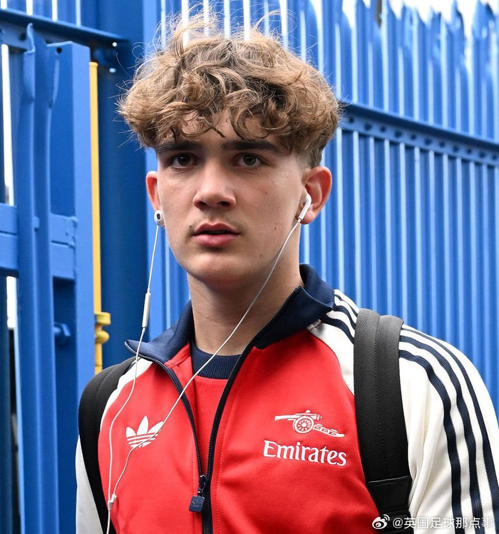 阿森纳16岁新星道曼展现英超冠军潜质 教育优先